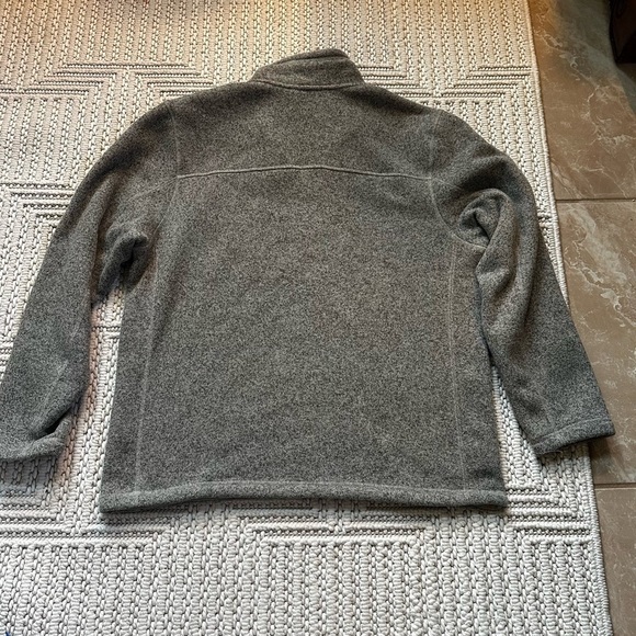 The North Face Light Gray Sherpa Fleece Jacket - Picture 7 of 10